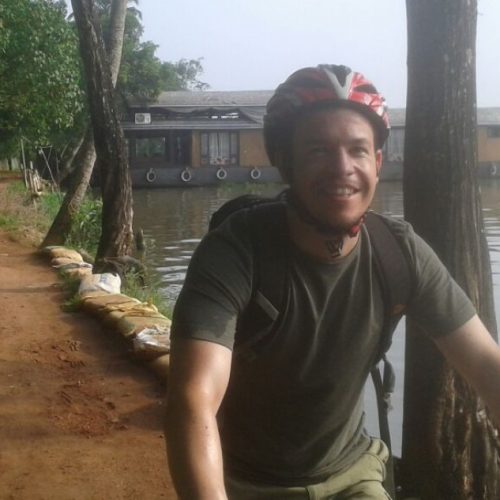 Alappuzha Backwaters & Beaches Bike Tour